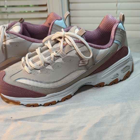 Skechers Pink and Gray Sneakers with Supportive Sole - Picture 14 of 16